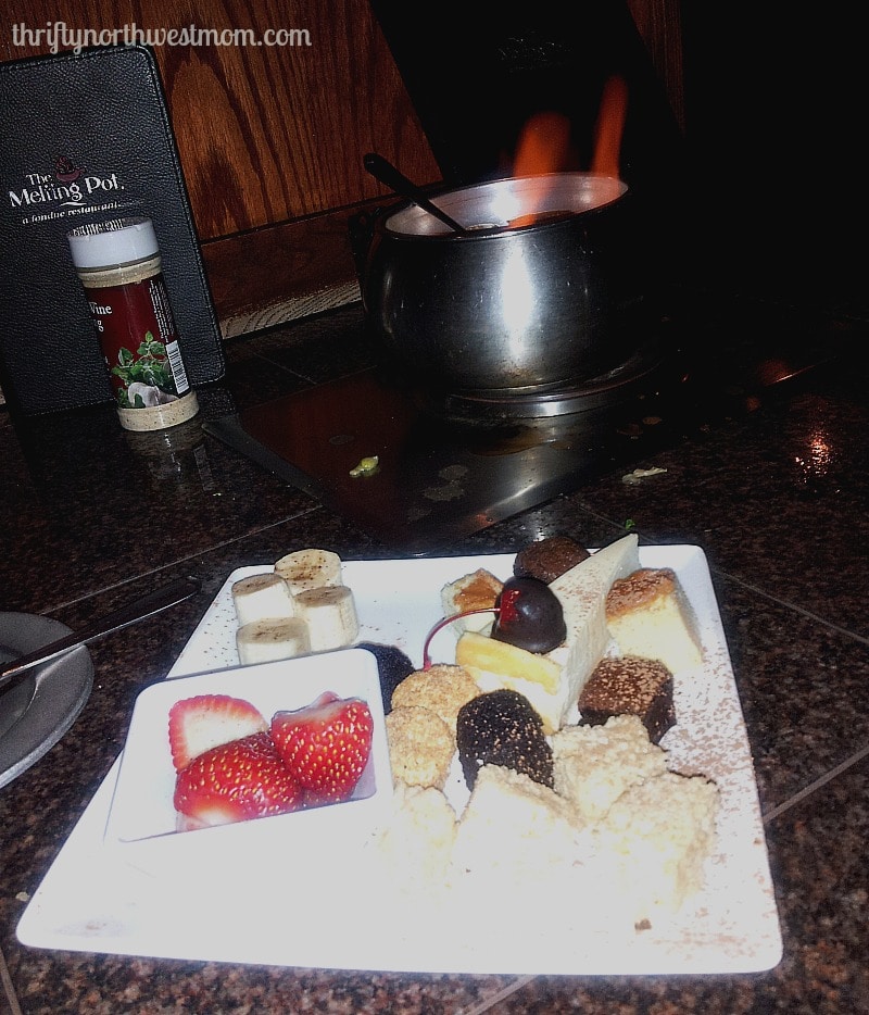 The Melting Pot Seattle, or Bellevue 3Course Dinner for 4 as