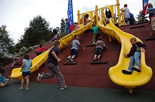Park Review – Les Gove Playground & Spray Water Park (Auburn Wa.)