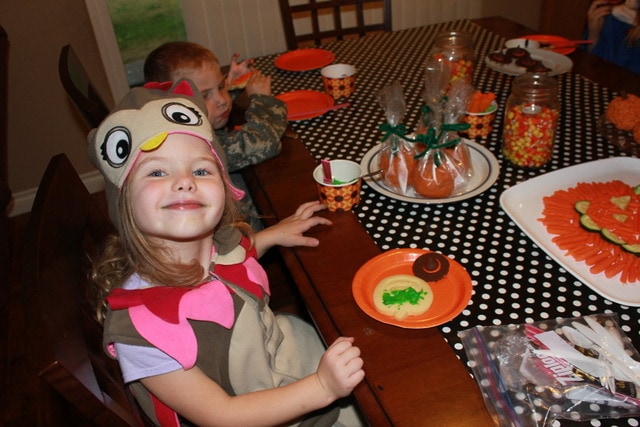 halloween party fun with Hersheys
