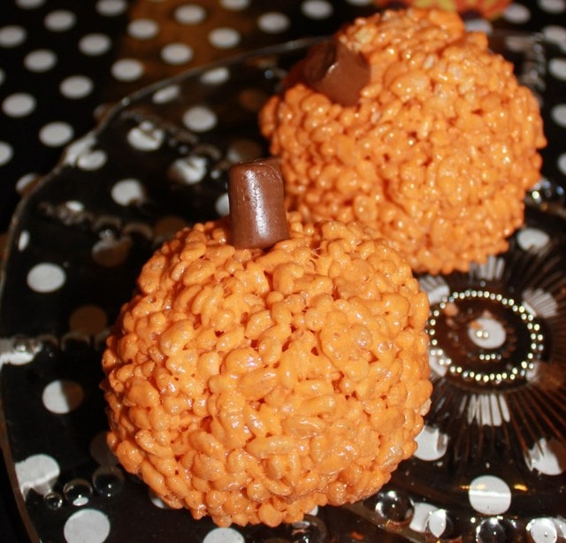 pumpkin rice krispie treat surprise