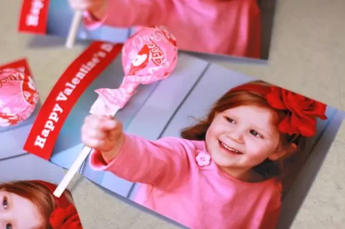 DIY Valentines Card with Lollipops – Cute!