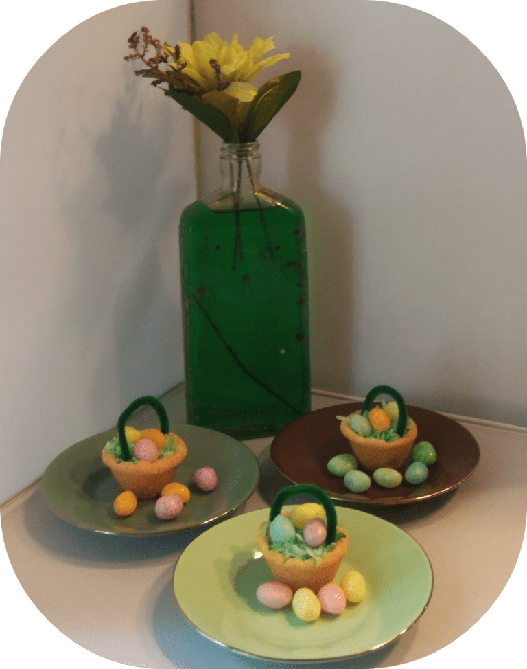 Easter Recipes – Easter Basket Cookies, Ham, Egg & Cheese Wreath & more