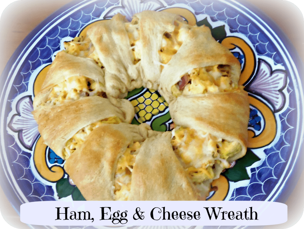 Easter Recipes - Easy Breakfast Wreath, Bunny Sausage 