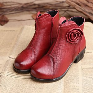 new chic vintage boots