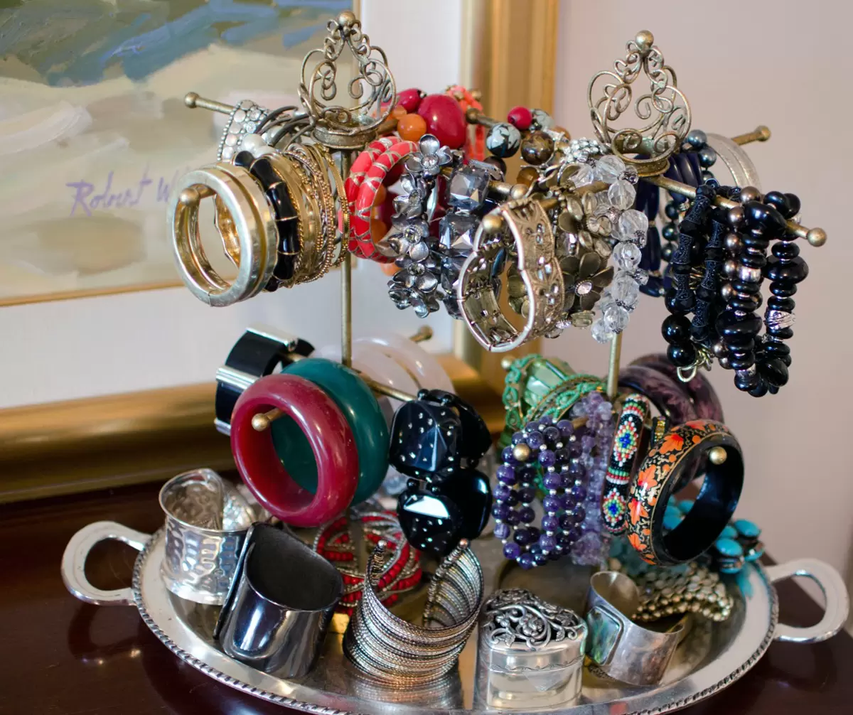 organizing---bracelets