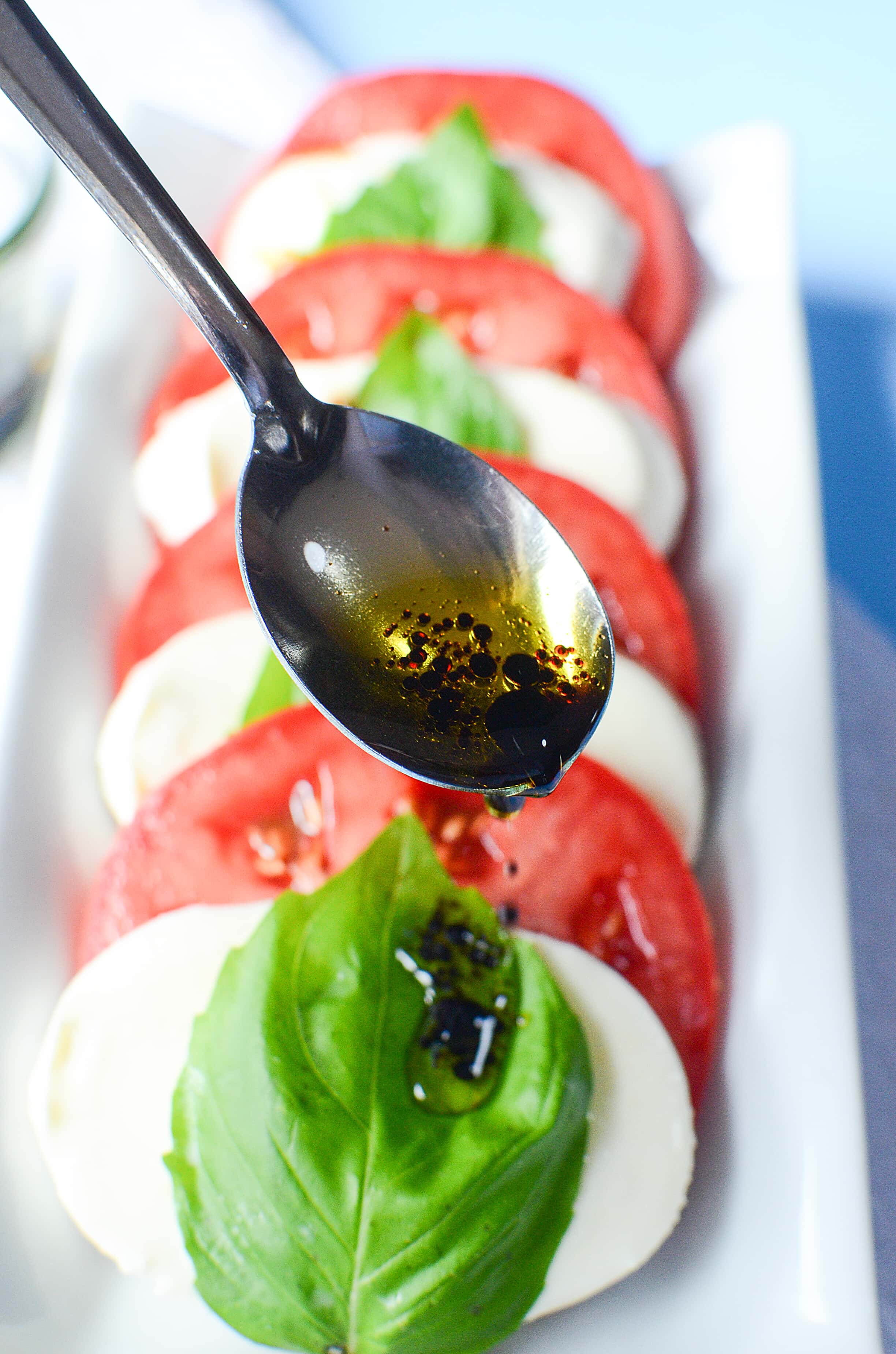 Easy Caprese Salad Recipe - Thrifty NW Mom