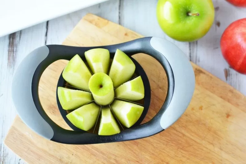 Cutting apple slices for peanut butter dip