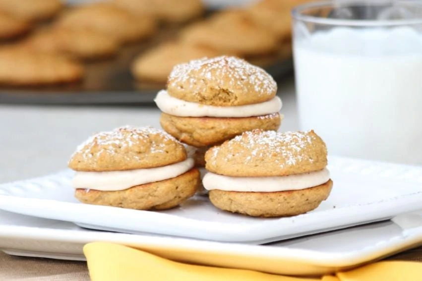 pumpkin sandwiches cookies