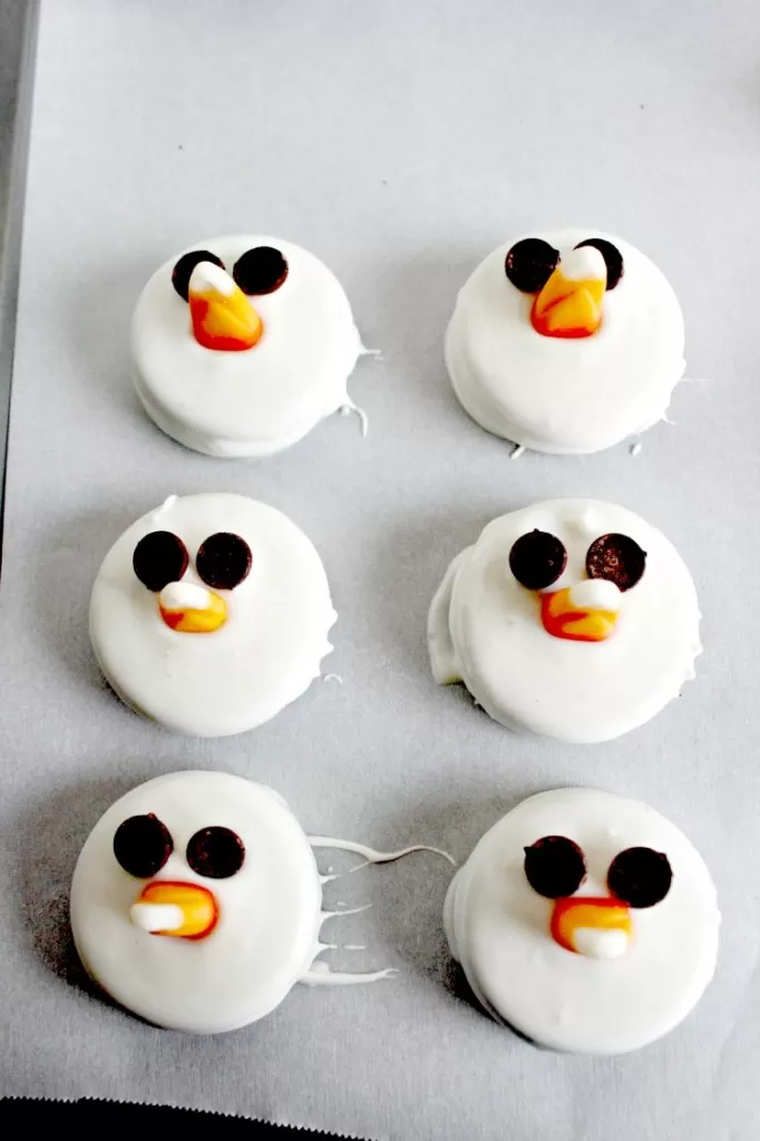 How to make snowman cookies
