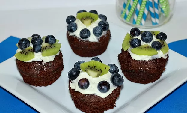 Seahawks Game Day Dessert Brownie Bites