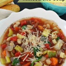 Olive Garden Minestrone Soup for the Slow Cooker - CopyCat Recipe