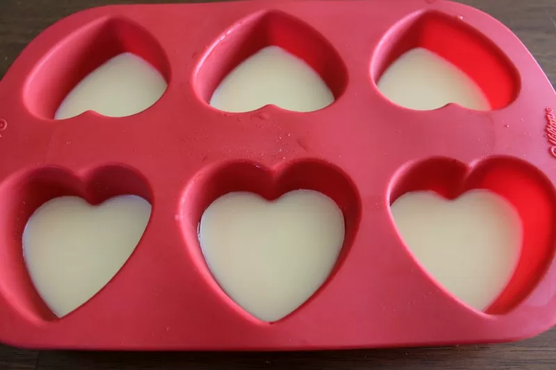 DIY Massage Bars with Essential Oils in Silicone Molds