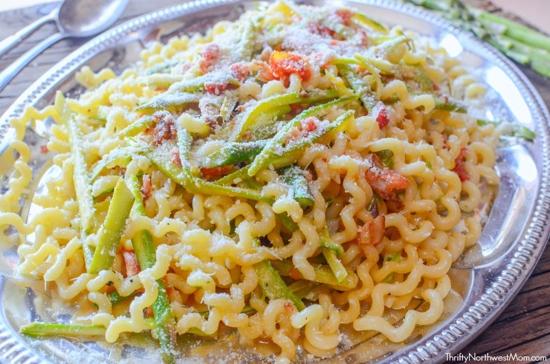  Bacon Asparagus and Parmesan Pasta - a lighter pasta option with fresh veggies
