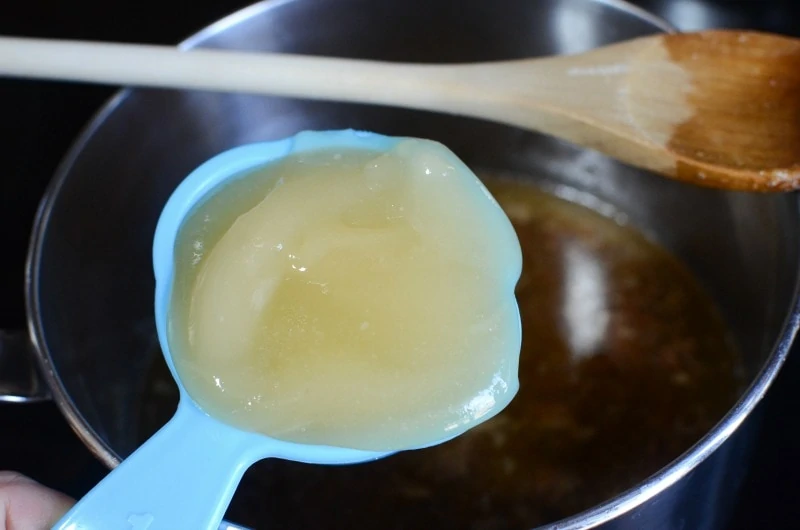 Honey Garlic Chicken and Ginger in the slow cooker