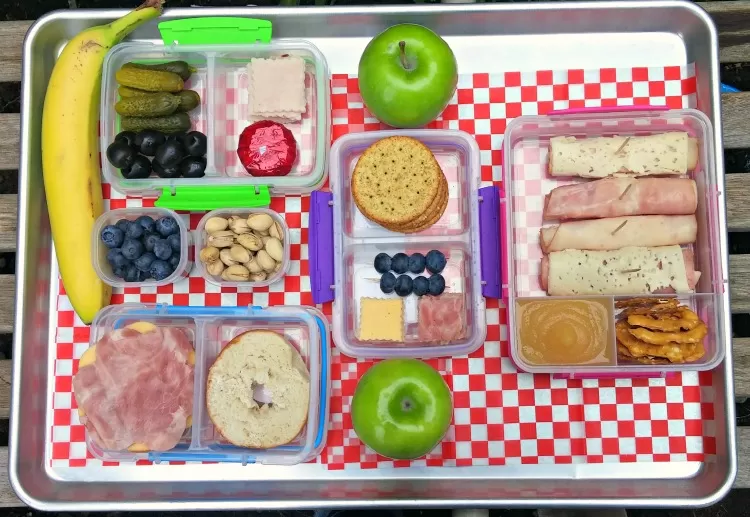 DIY Lunchable tray 2