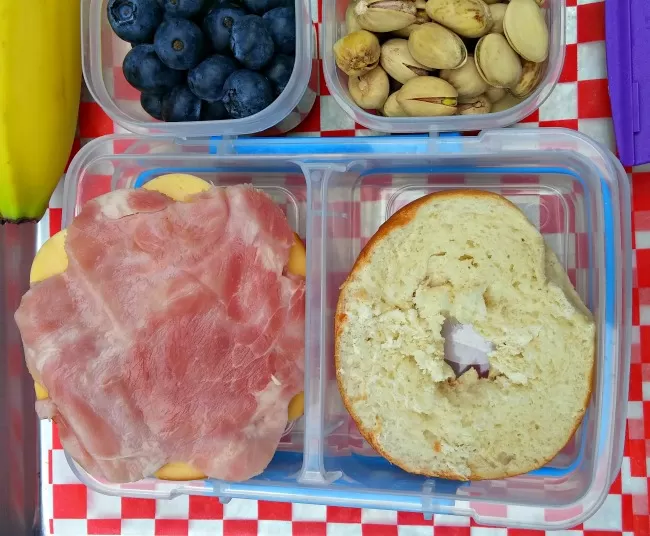 mini bagel lunchables