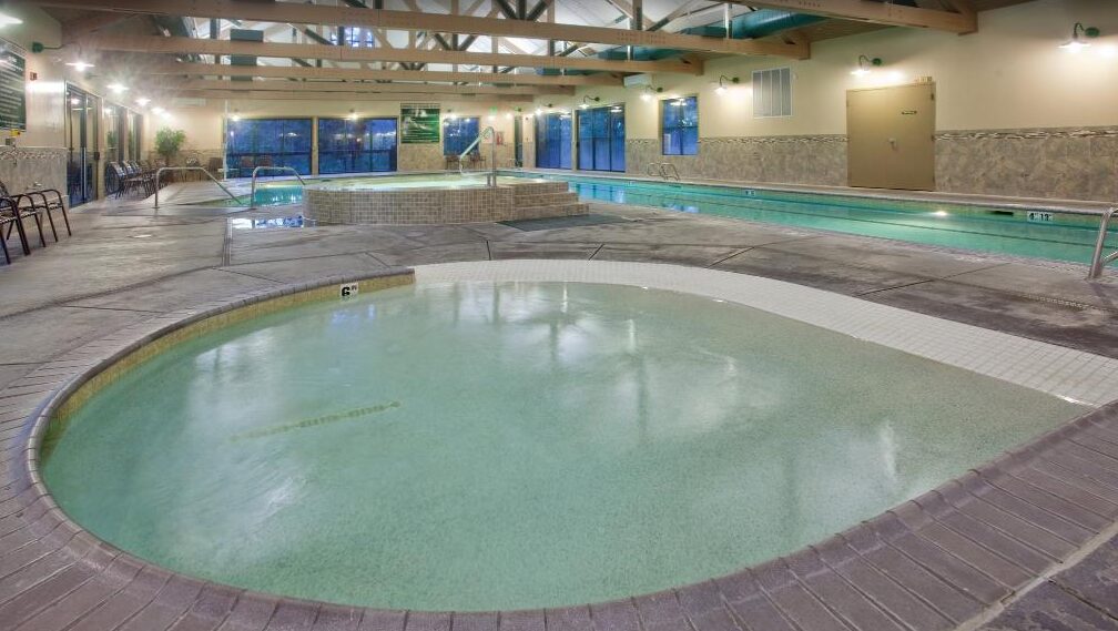 Running Y Ranch Indoor Pool