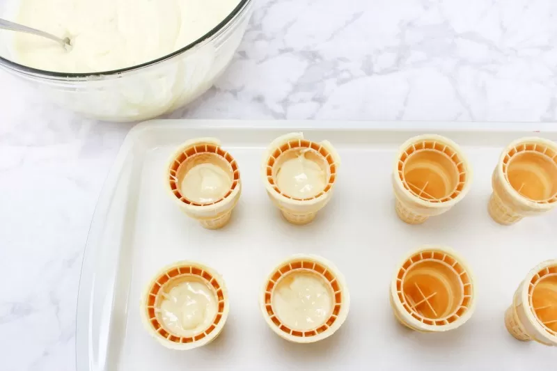 Ice Cream Sundae Cones - Filling cones with batter