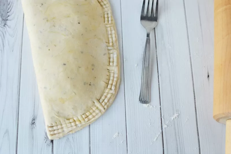 Making freezer friendly calzones