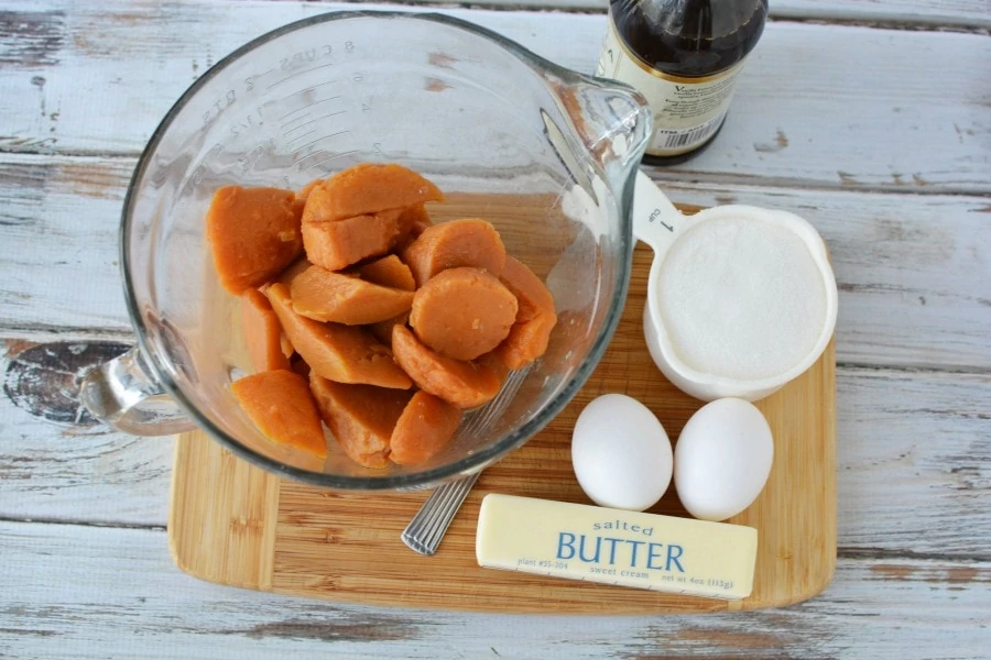 Ingredients for Crunchy Sweet Potato Casserole