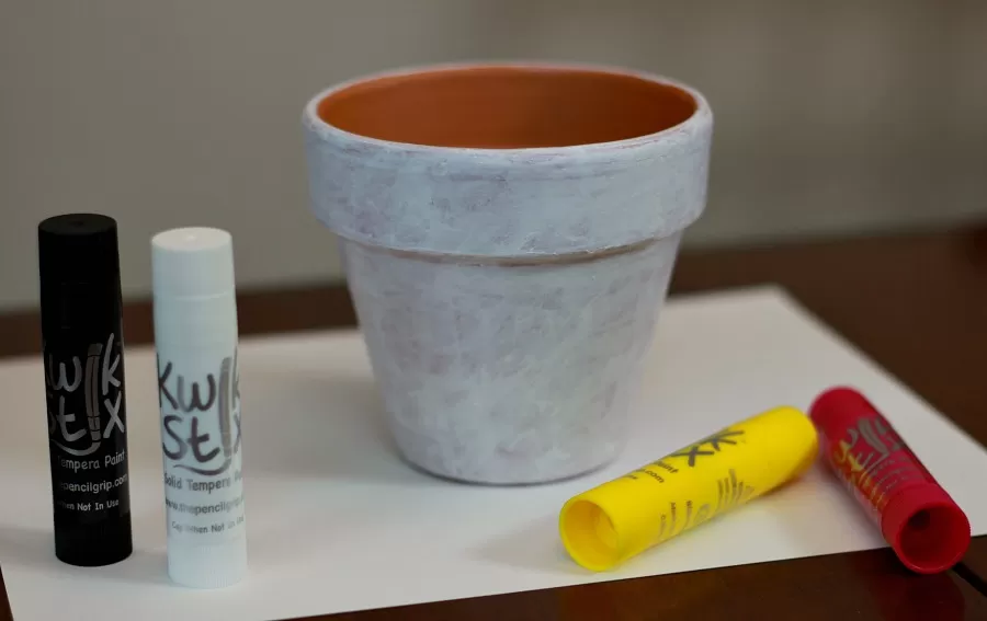 Painting pots with Kwik Stix Mess Free Paints