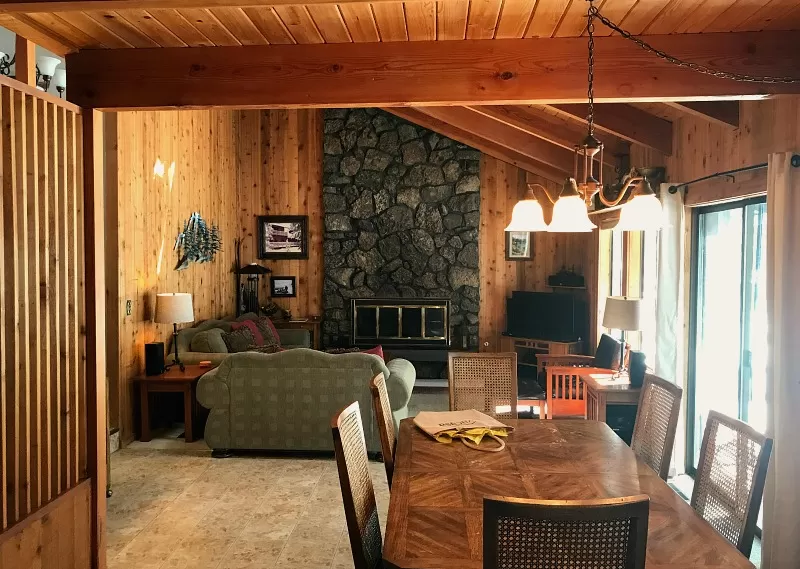 Sunriver HomeAway Vacation Home Kitchen & Dining Area