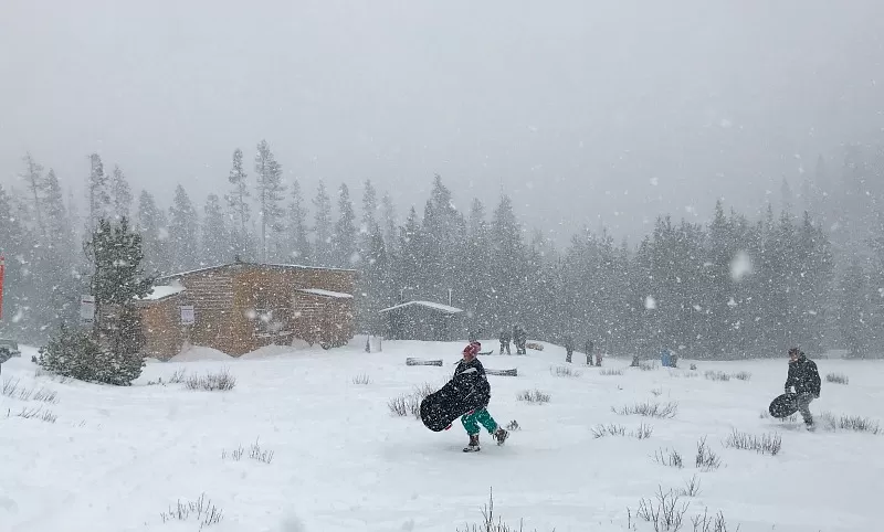 Warming Hut at the Wanoga Sno Park in Bend Oregon