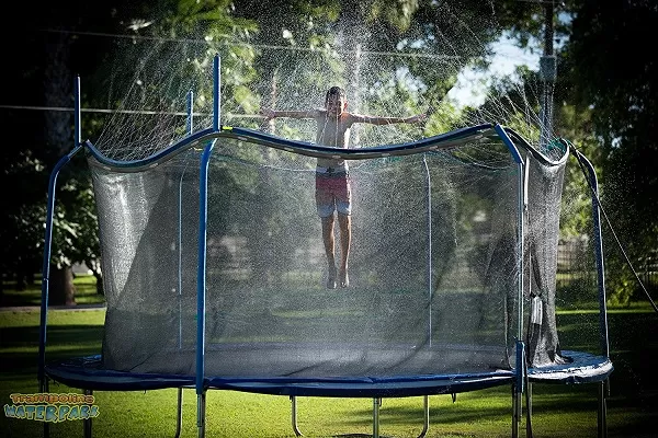 Trampoline Water park 