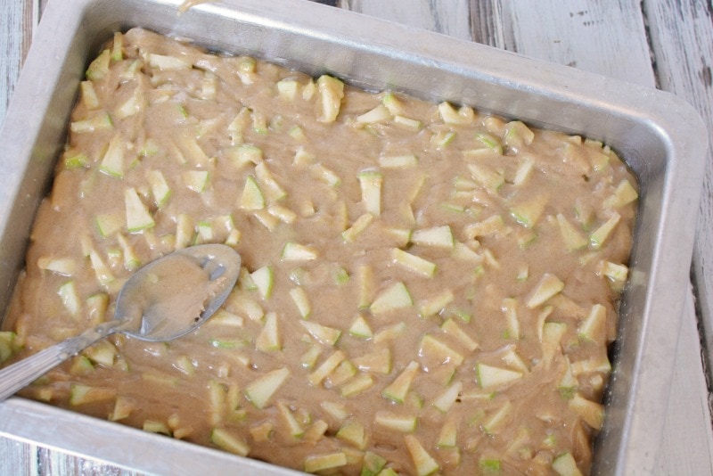Making apple cake
