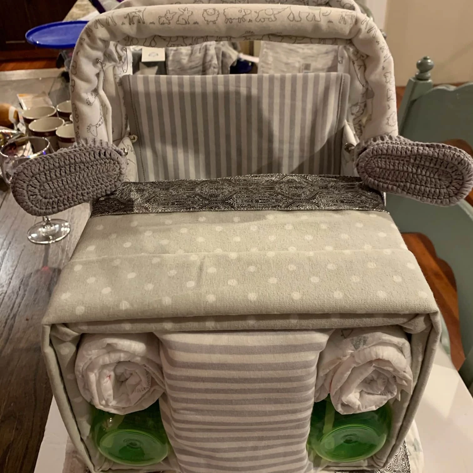 safari jeep diaper cake diy