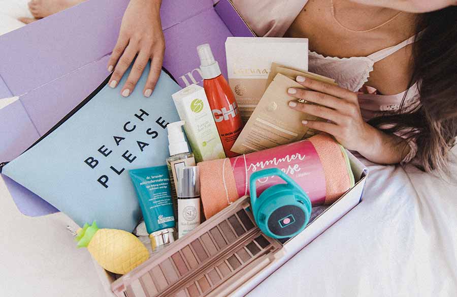 Fab Fit Fun Box 40 Off First Box + Free Shipping (29.99 for 200 in
