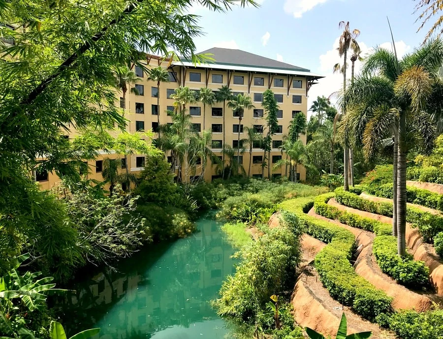 Loews Royal Pacific Resort at Universal Studios Florida