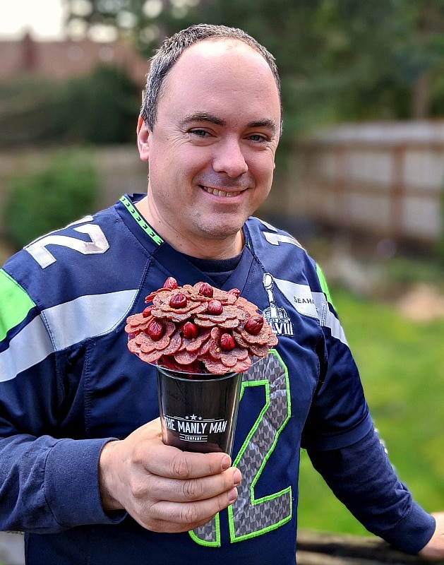 Manly Man Beef Jerky Bouquet & Pint Glass