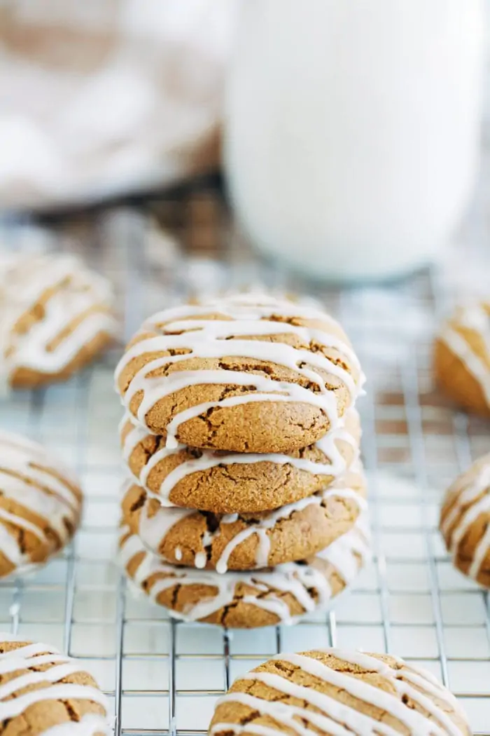 Vegan Pumpkin Spice Cookies