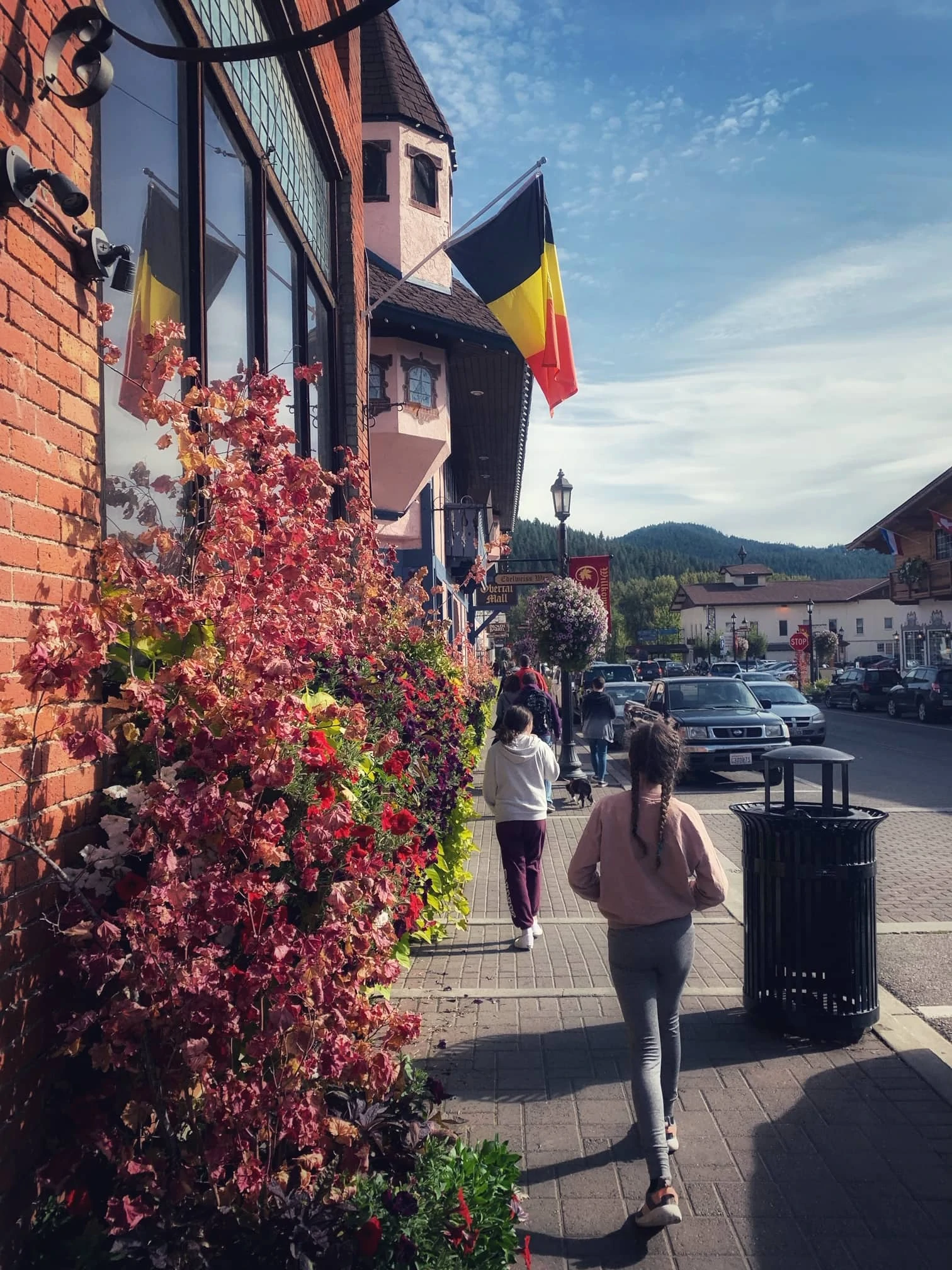 downtown leavenworth in the fall