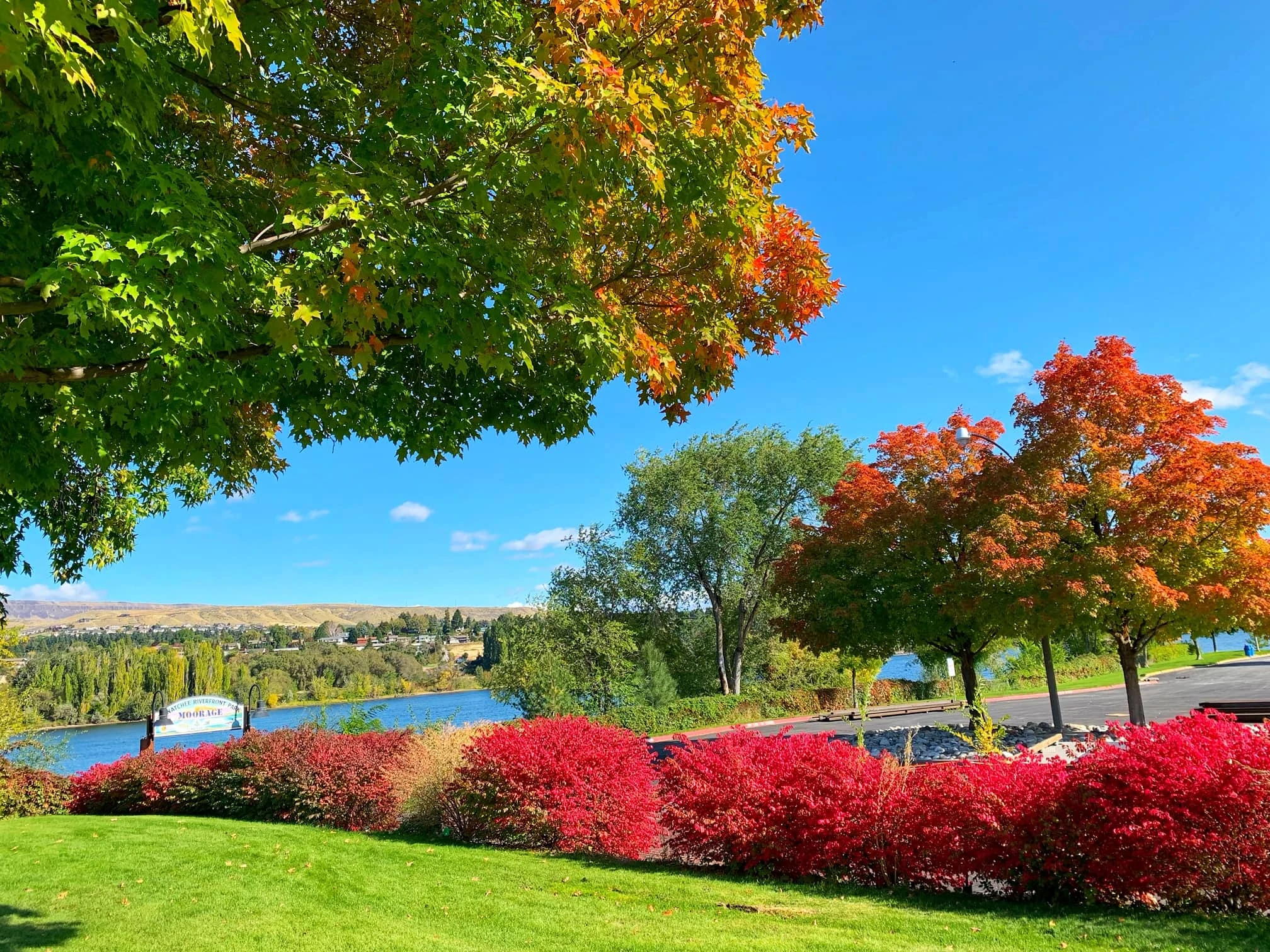 wenatchee river waterfront