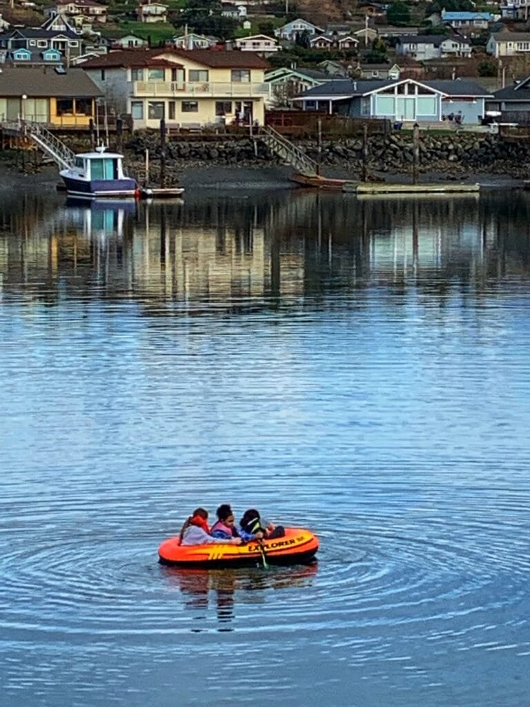 Intex Explorer 300 3 person boat