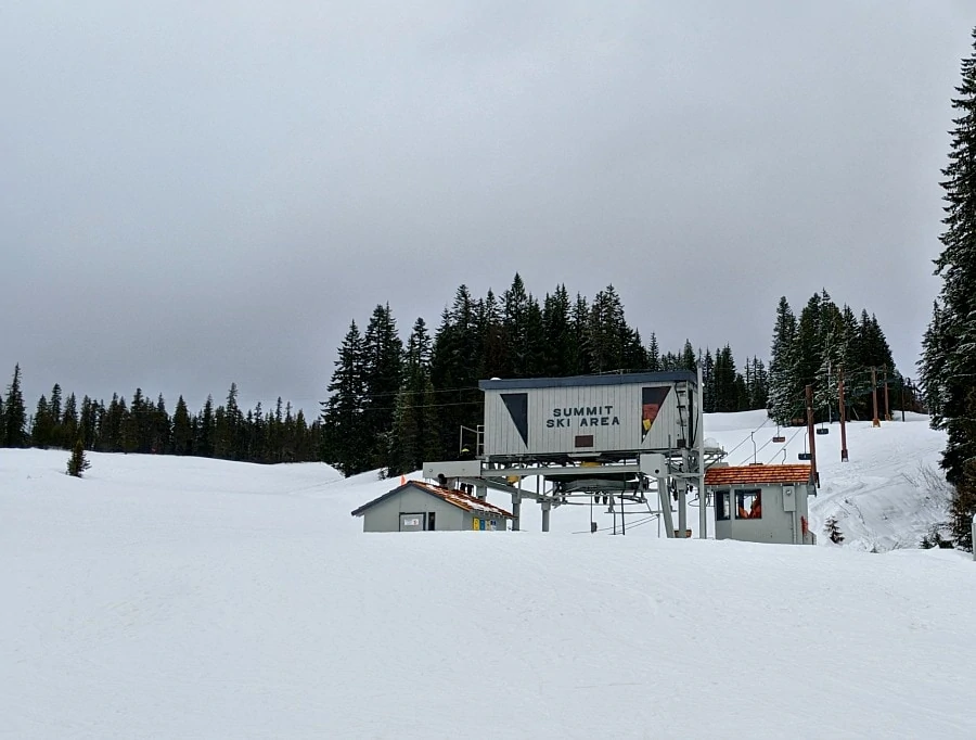 Summit Ski Area at Mt Hood