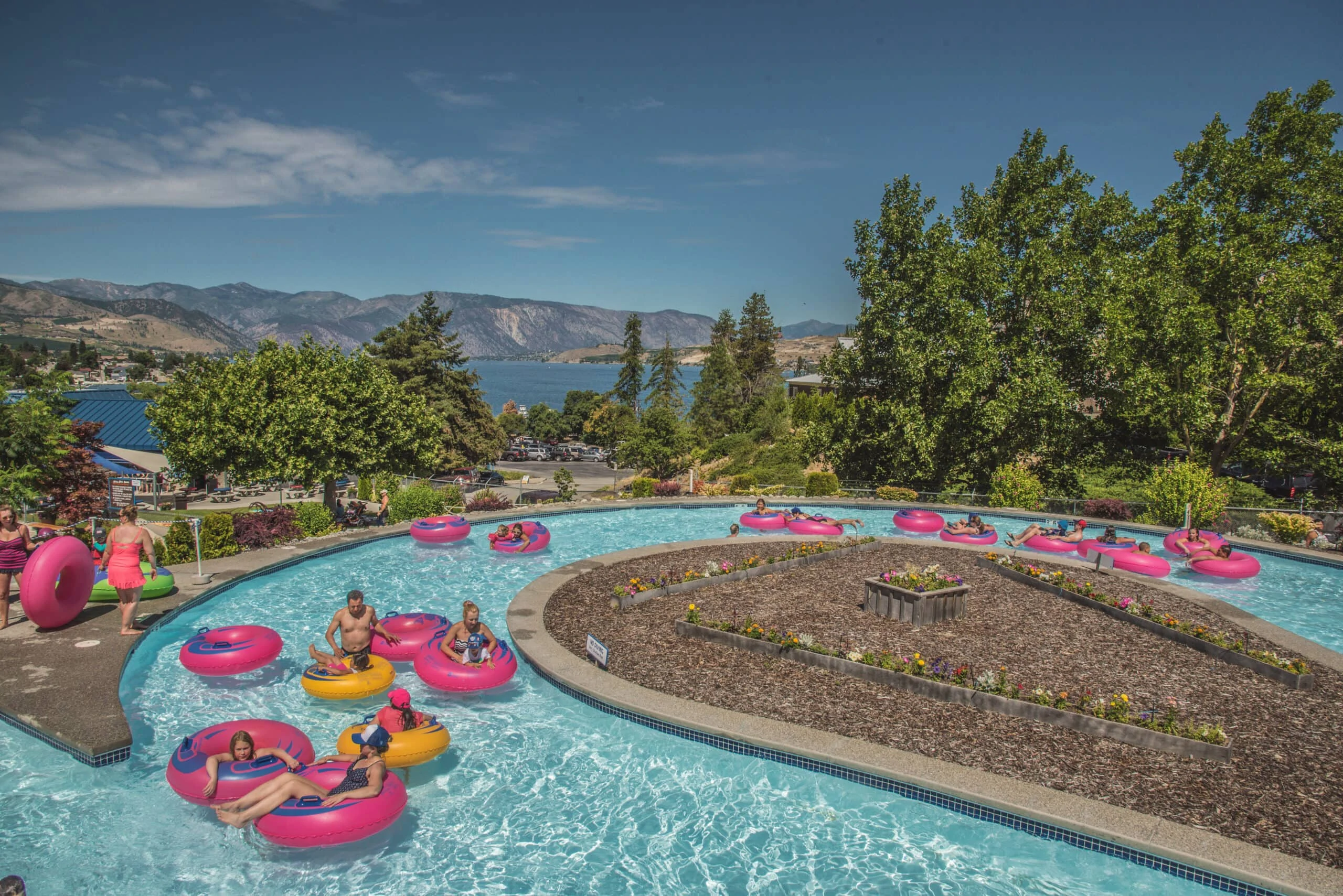 waterpark in lake chelan