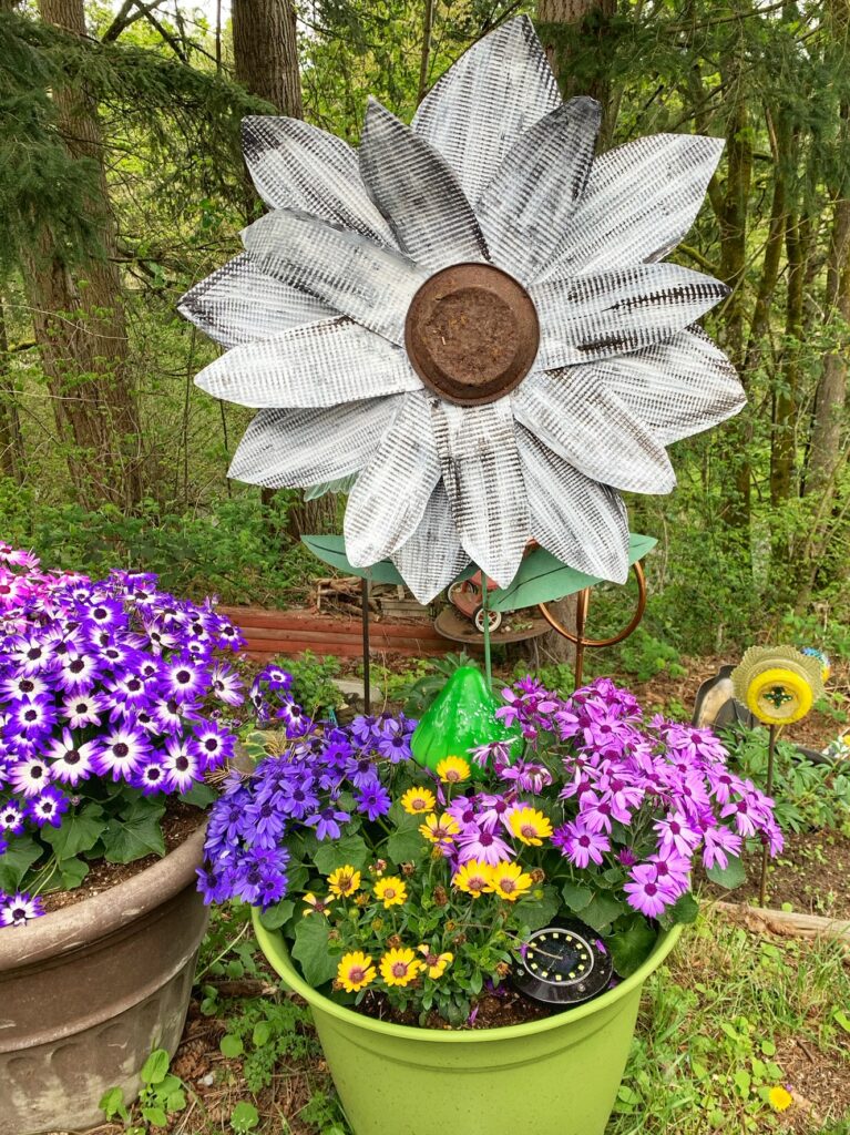 dollar store cookie tray garden flowers