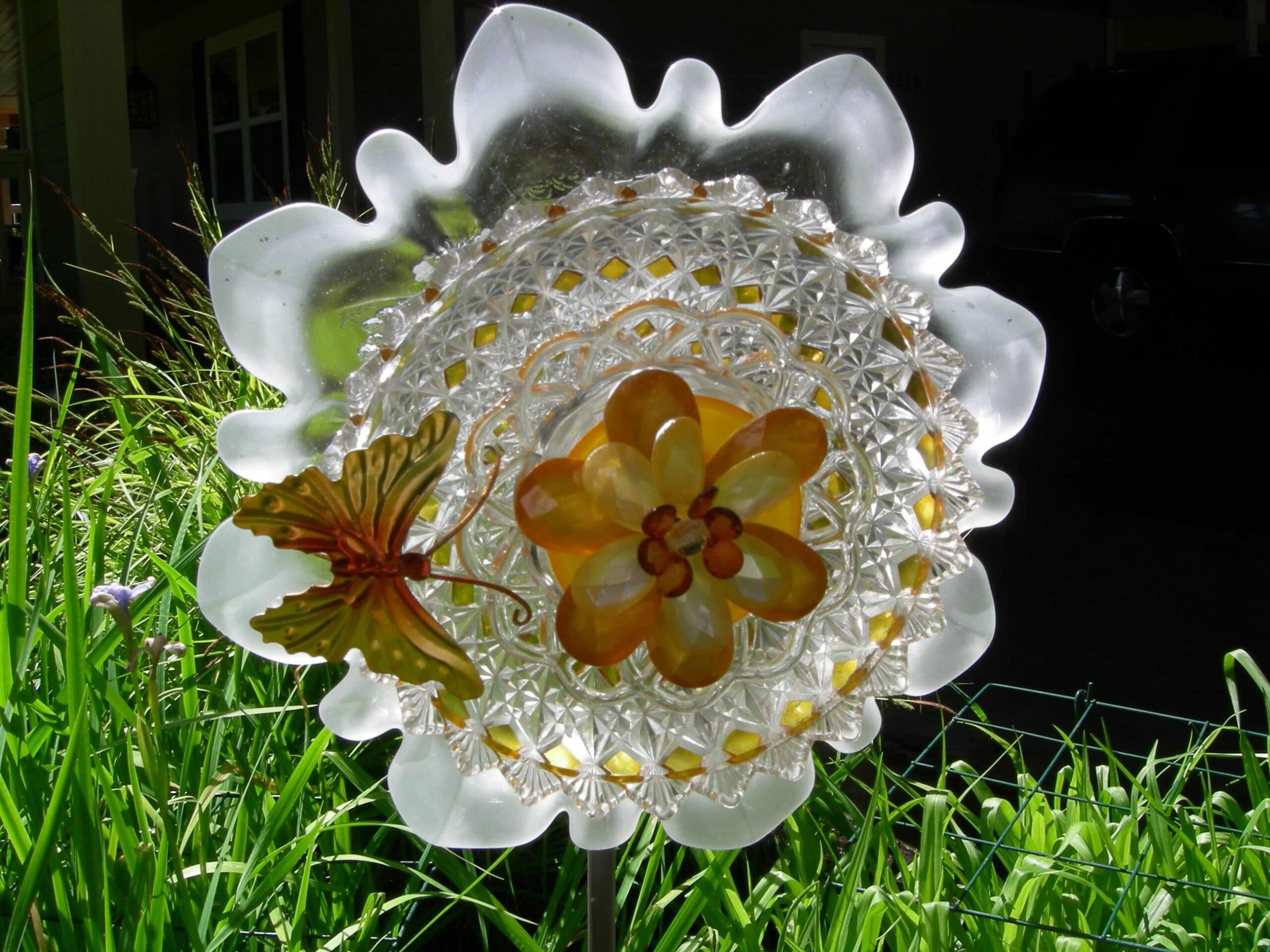 Why Silicone is the Best Glue for Garden Art