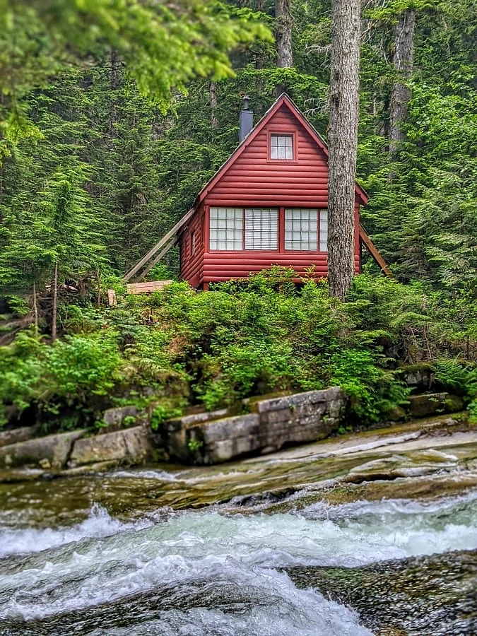 Cabin in the woods near Franklin Falls