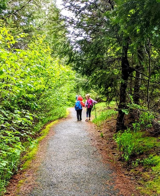 Gold Creek Pond Trail