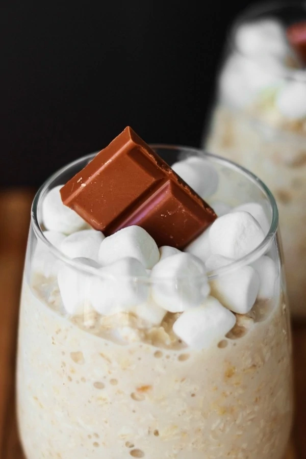 Smores Overnight Oats Close Up