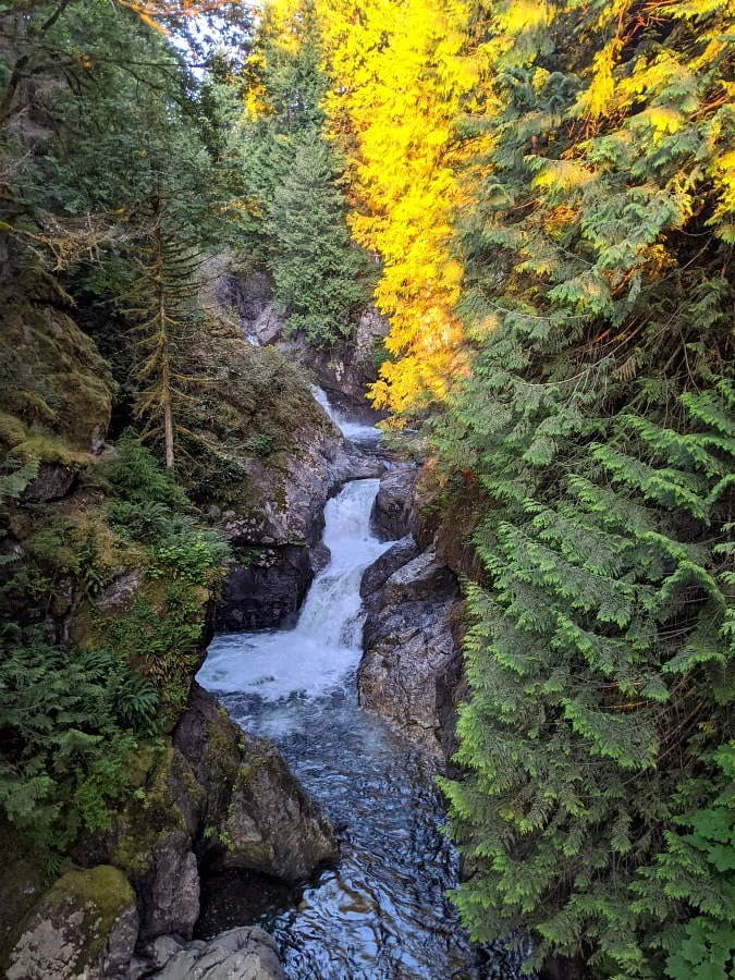 Twin Falls Waterfalls