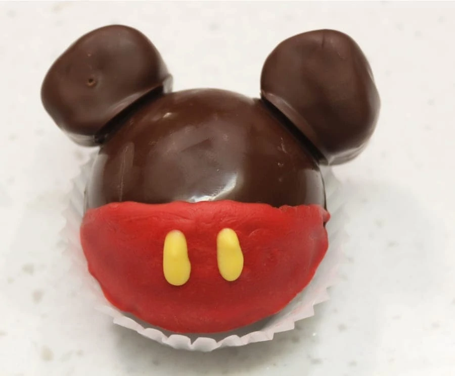 Adding Ears to mickey Hot Cocoa Bomb