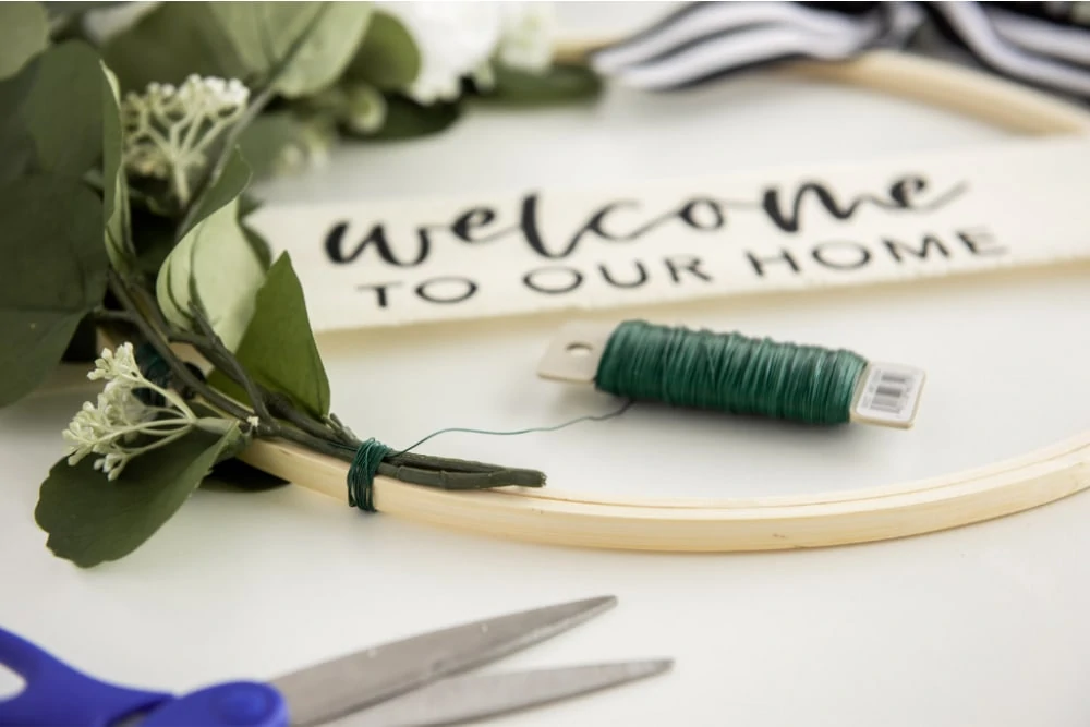 Using floral wire to attach stems