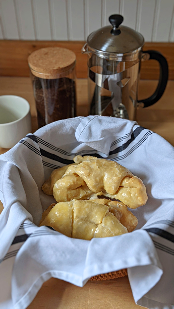 Pastries at Boardwalk Cottages in Long Beach WA (1)