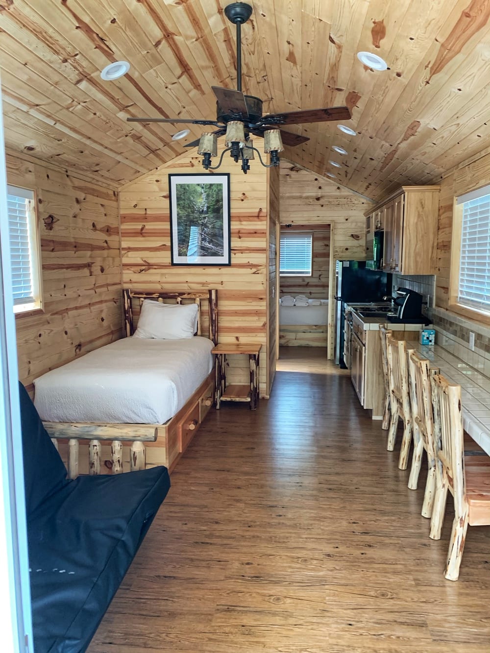 inside of cabin at seven feathers resort
