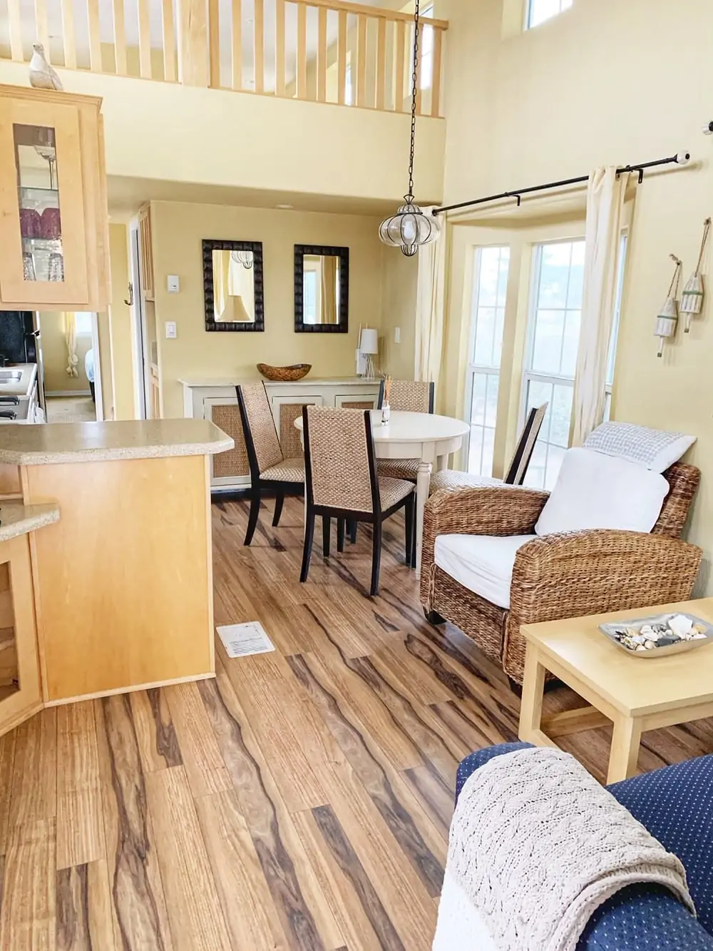 living room in cottage